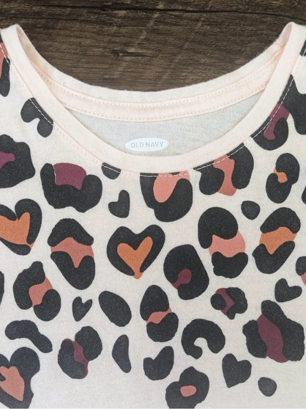 Old Navy Kids Light Pink Leopard Tee